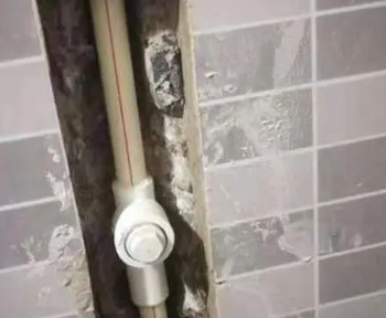 维西卫生间测漏水